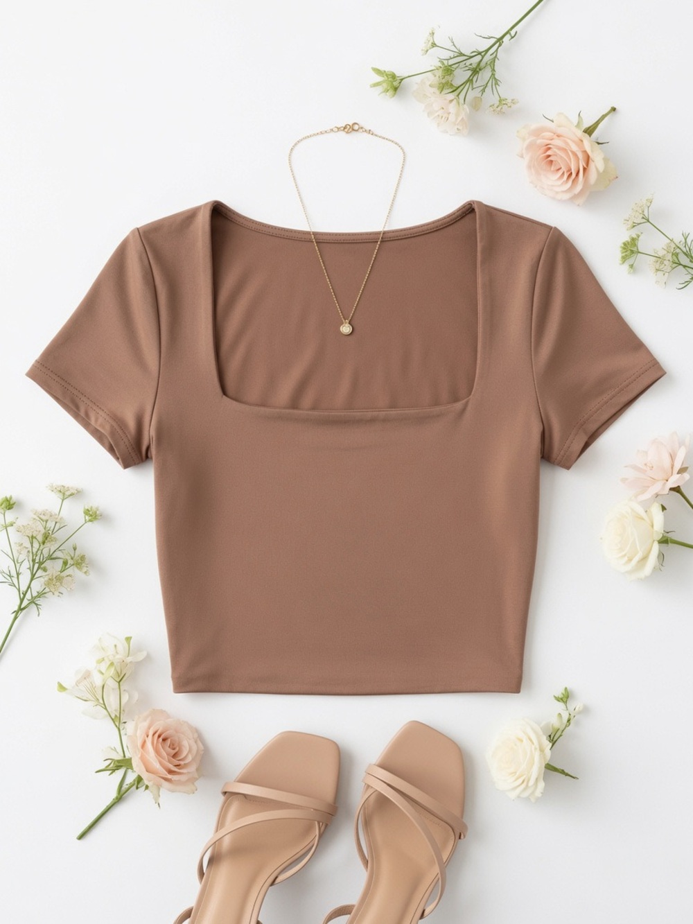 SEAMLESS SQUARE NECK KNIT TOP